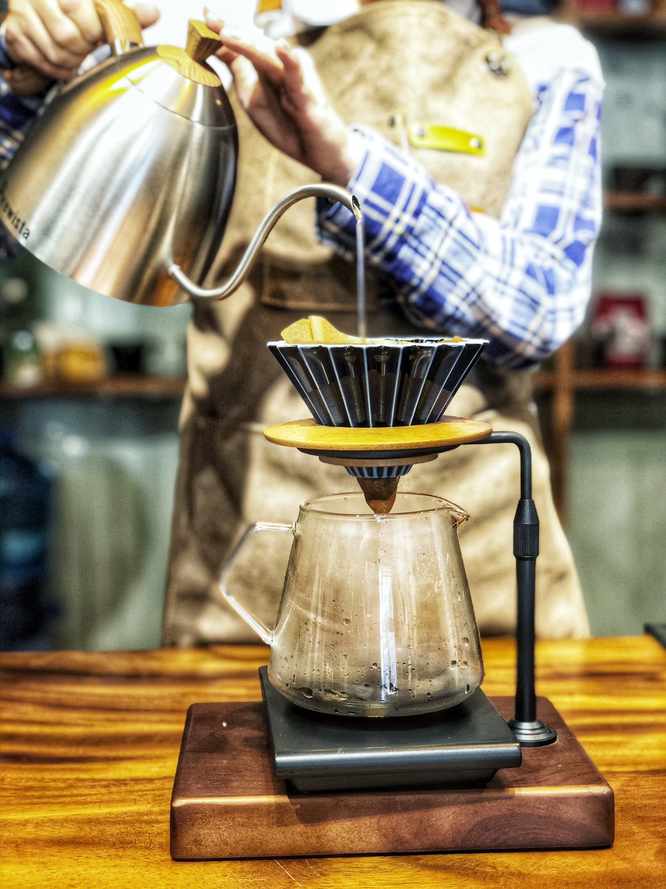 Phễu lọc cà phê Kai Origami Japan Dripper size S màu tím