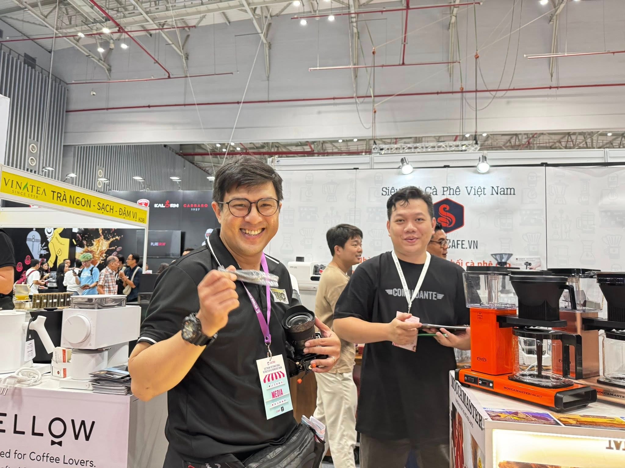 Những tấm ảnh kỷ niệm từng khoảnh khắc tại triển lãm