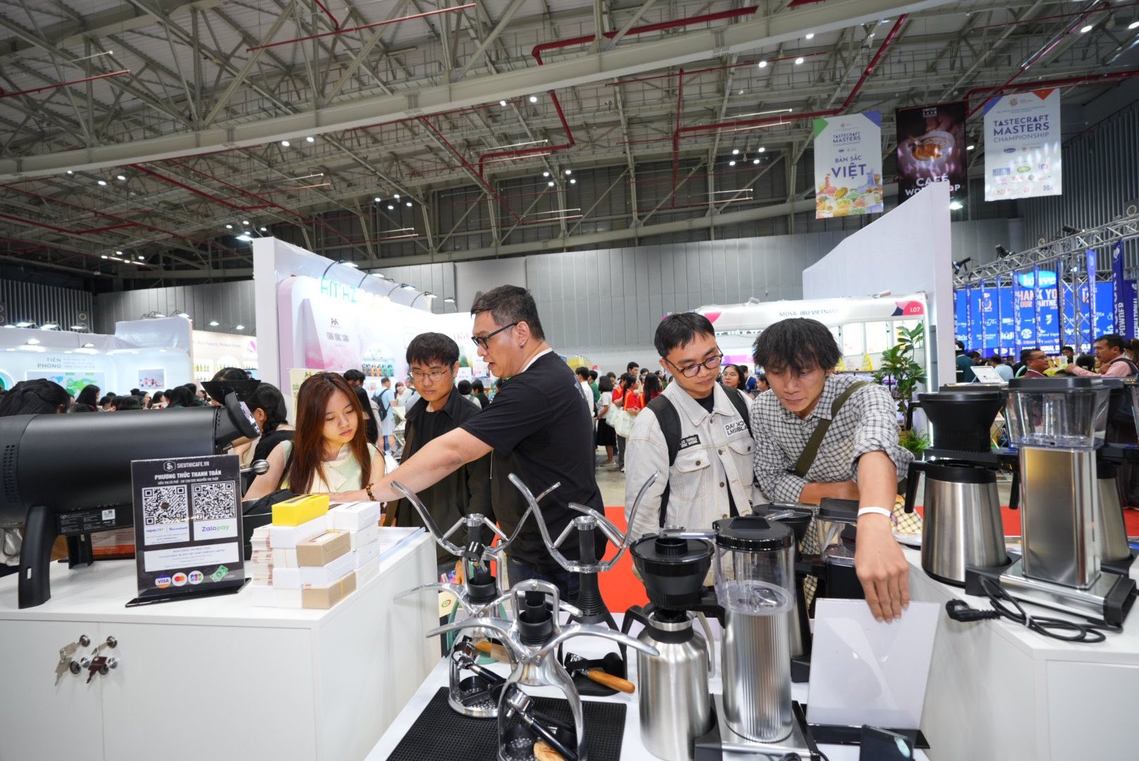 Đội ngũ Sieuthicafe chia sẻ và giải đáp tận tình