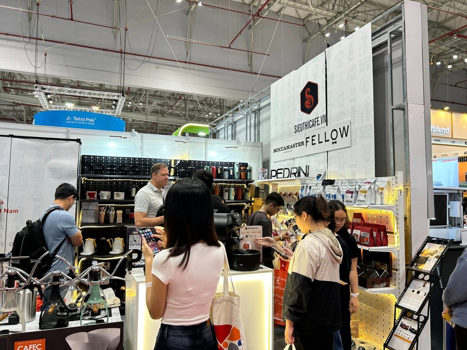 576010843_1212104287606924_72106