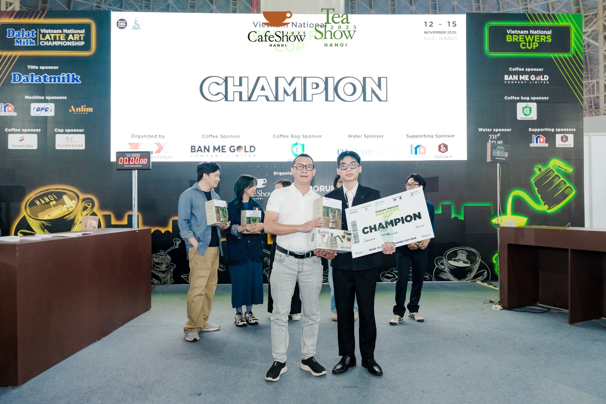 Chúc mừng Nhà Vô Địch 2025 – Trần Đức Thắng