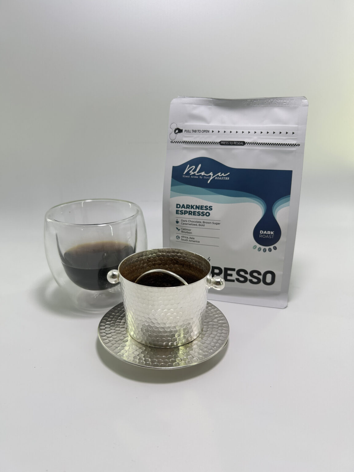 Tránh để cà phê bám khô